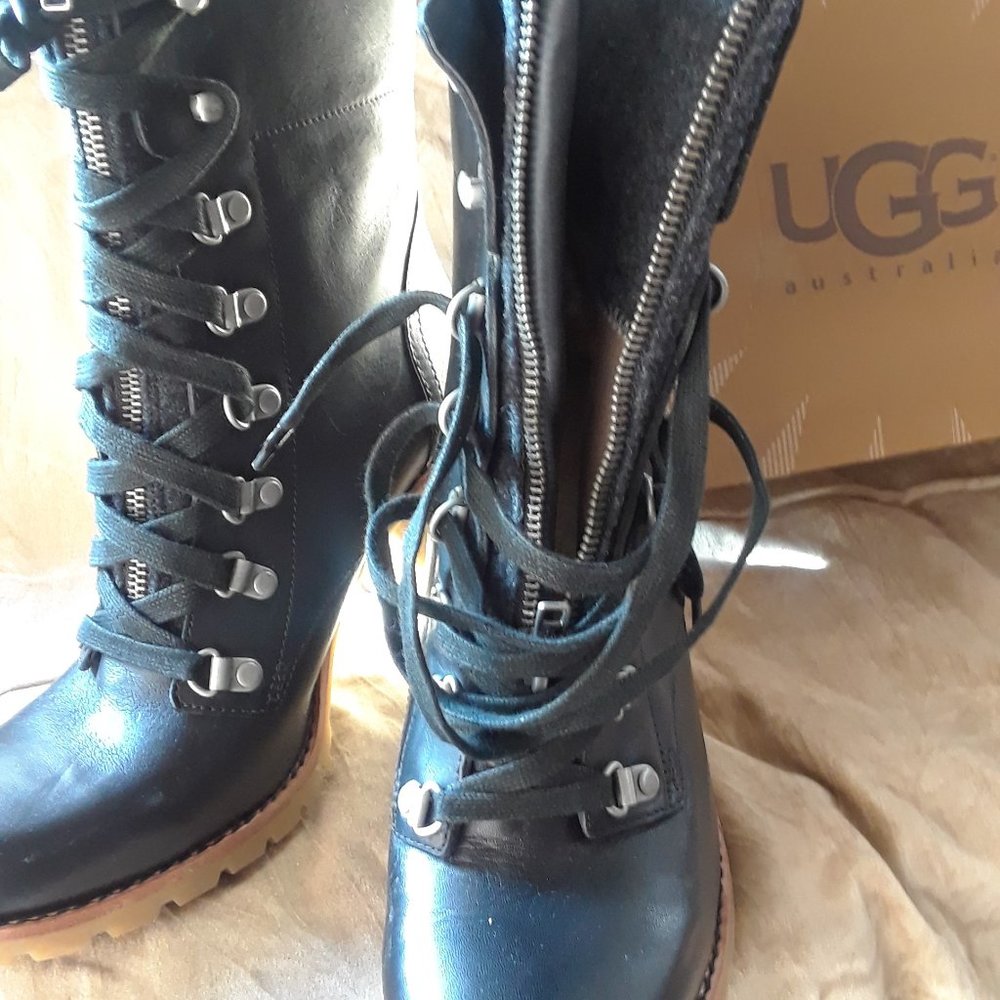 UGG BLACK LEATHER BOOTS